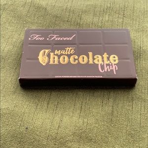 Too Faced Eyeshadow palette